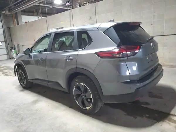 5N1BT3BA4RC703695 2024 NISSAN ROGUE - Image 2