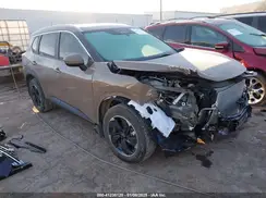 5N1BT3BA4RC716611 2024 NISSAN ROGUE