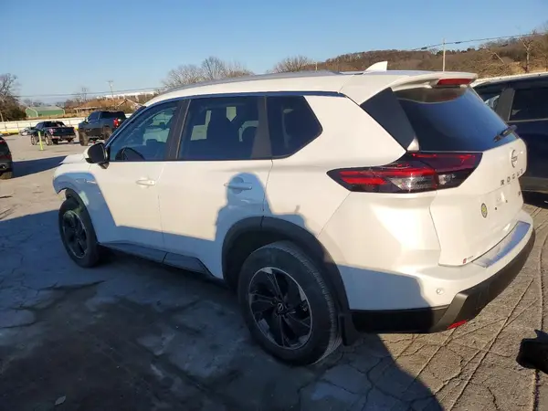5N1BT3BA4RC734946 2024 NISSAN ROGUE - Image 2