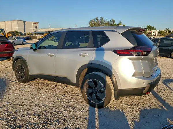 5N1BT3BA4RC745090 2024 NISSAN ROGUE - Image 2