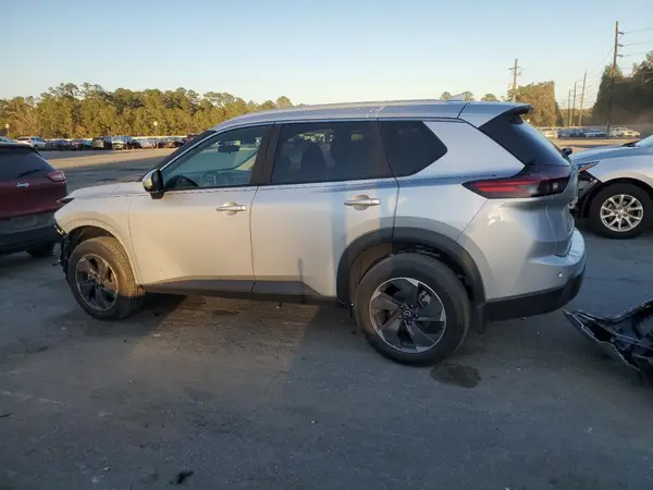 5N1BT3BA4SC767936 2025 NISSAN ROGUE - Image 2