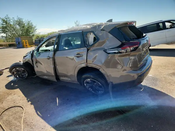 5N1BT3BA4SC774370 2025 NISSAN ROGUE - Image 2