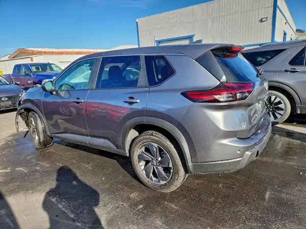 5N1BT3BA4SC811353 2025 NISSAN ROGUE - Image 2