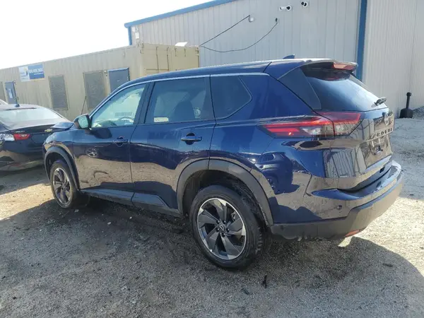 5N1BT3BA4SC818884 2025 NISSAN ROGUE - Image 2