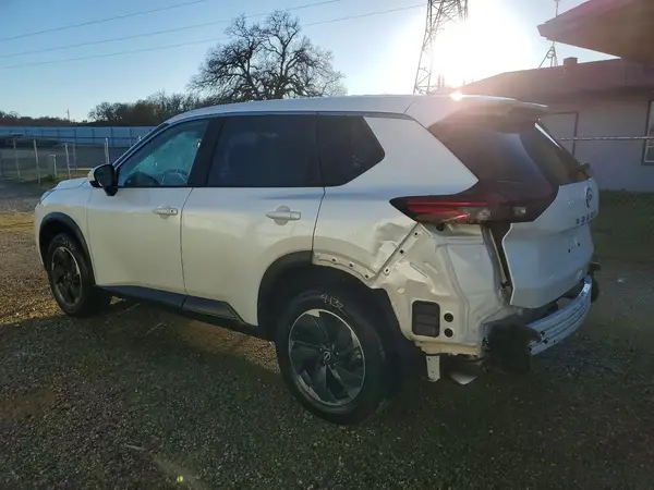5N1BT3BA4SC828220 2025 NISSAN ROGUE - Image 2