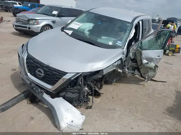 5N1BT3BA5PC948325 2023 NISSAN ROGUE - Image 2