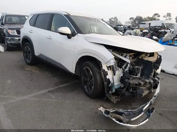 5N1BT3BA5RC672568 2024 NISSAN ROGUE - Image 1