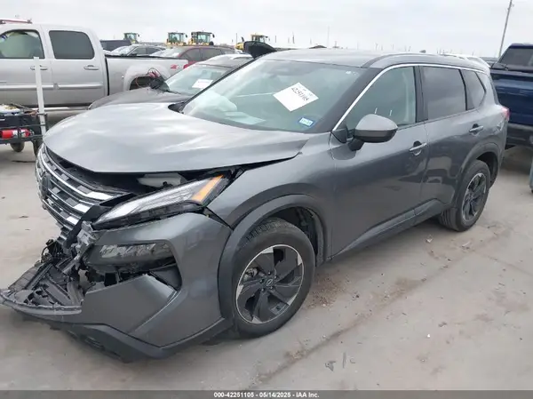 5N1BT3BA5RC675079 2024 NISSAN ROGUE - Image 2