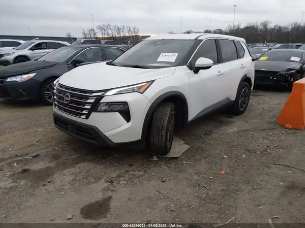 5N1BT3BA5RC678841 2024 NISSAN ROGUE - Image 2