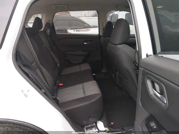 5N1BT3BA5RC678841 2024 NISSAN ROGUE - Image 8