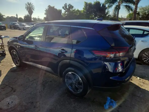 5N1BT3BA5SC811913 2025 NISSAN ROGUE - Image 2