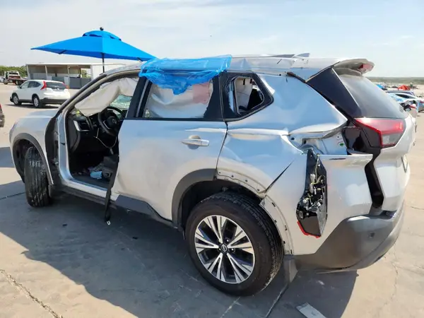 5N1BT3BA6NC674789 2022 NISSAN ROGUE - Image 2