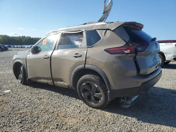 5N1BT3BA6RC732373 2024 NISSAN ROGUE - Image 2
