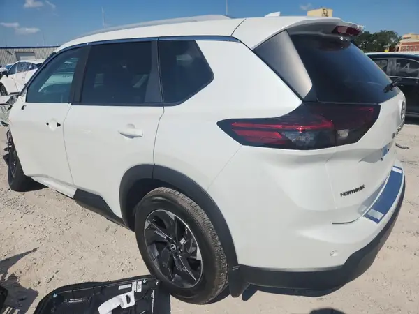 5N1BT3BA6SC805635 2025 NISSAN ROGUE - Image 2