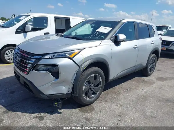 5N1BT3BA6SC810916 2025 NISSAN ROGUE - Image 2