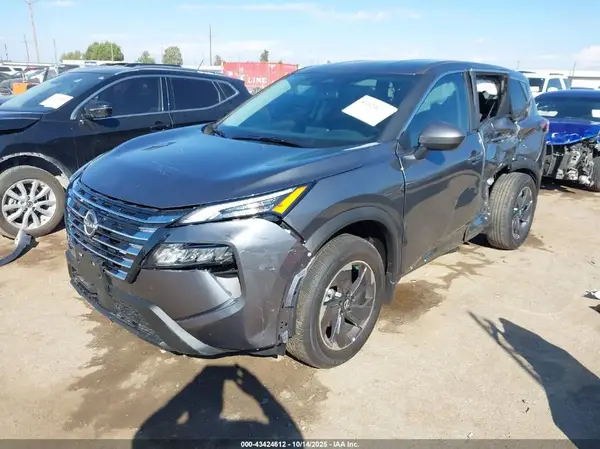 5N1BT3BA6TC672053 2026 NISSAN ROGUE - Image 2