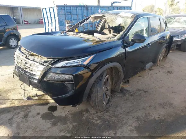 5N1BT3BA6TC677754 2026 NISSAN ROGUE - Image 2