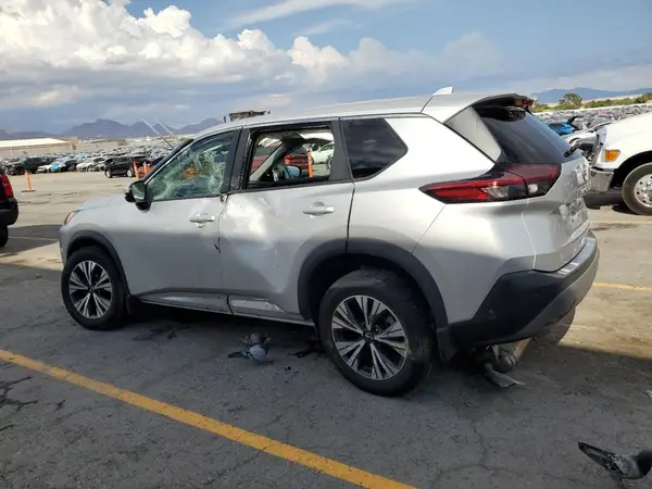 5N1BT3BA7NC702650 2022 NISSAN ROGUE - Image 2