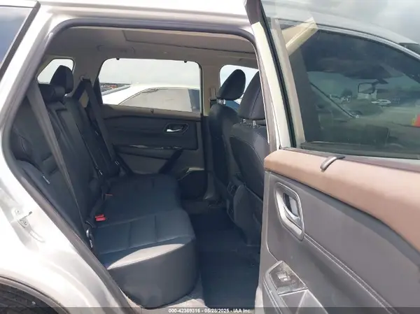 5N1BT3BA7PC816036 2023 NISSAN ROGUE - Image 8