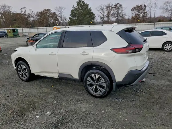 5N1BT3BA7PC939237 2023 NISSAN ROGUE - Image 2