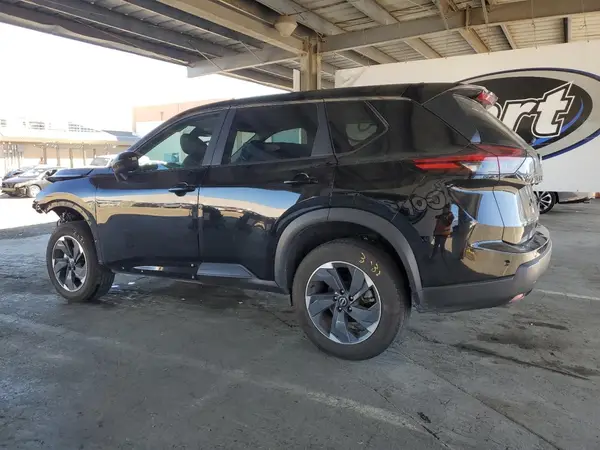 5N1BT3BA7RC688898 2024 NISSAN ROGUE - Image 2