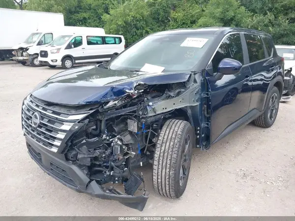 5N1BT3BA7RC706445 2024 NISSAN ROGUE - Image 2