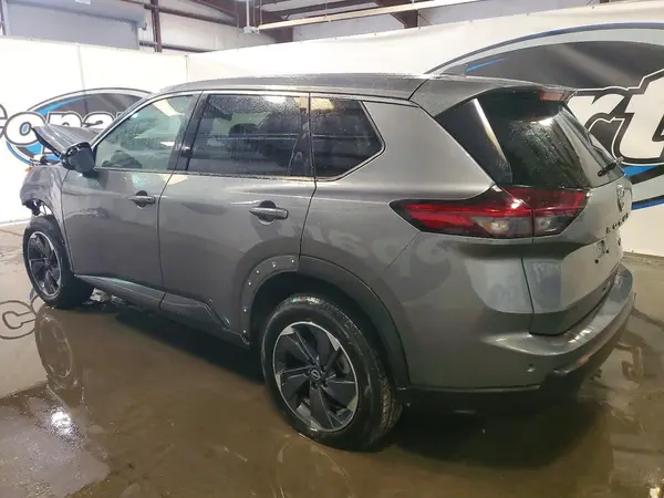 5N1BT3BA7RC723147 2024 NISSAN ROGUE - Image 2