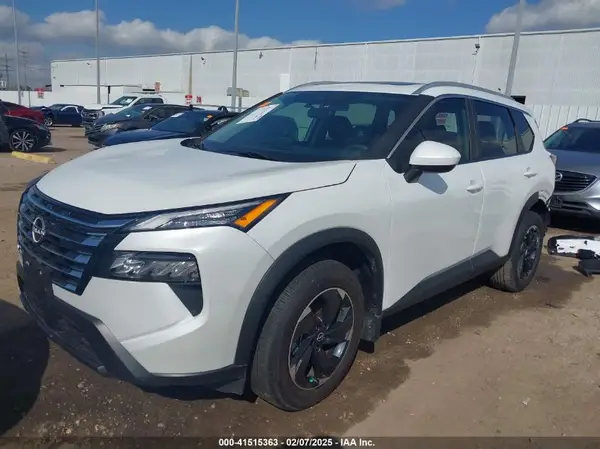 5N1BT3BA7RC726159 2024 NISSAN ROGUE - Image 2