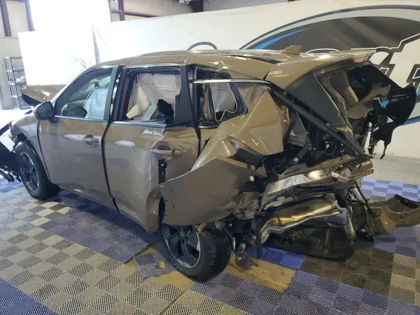 5N1BT3BA7RC727800 2024 NISSAN ROGUE - Image 2