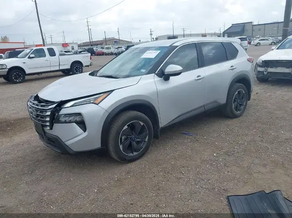 5N1BT3BA7RC758366 2024 NISSAN ROGUE - Image 2