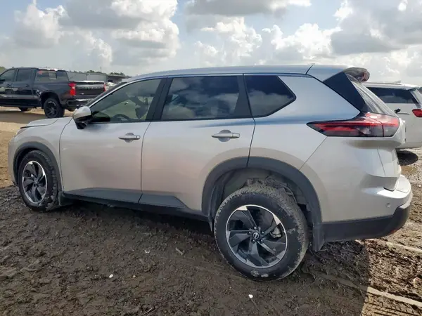 5N1BT3BA7SC674523 2025 NISSAN ROGUE - Image 2