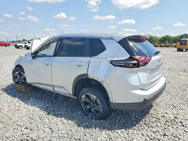 5N1BT3BA7SC835338 2025 NISSAN ROGUE - Image 2