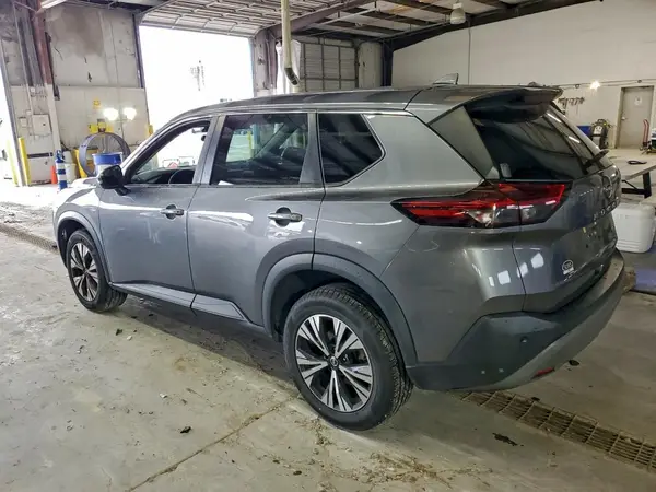 5N1BT3BA8NC676673 2022 NISSAN ROGUE - Image 2