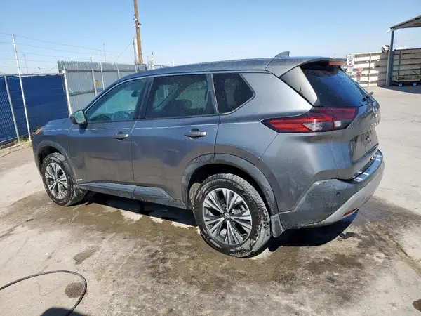 5N1BT3BA8NC685762 2022 NISSAN ROGUE - Image 2