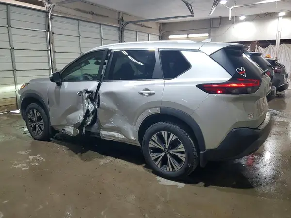 5N1BT3BA8NC713558 2022 NISSAN ROGUE - Image 2