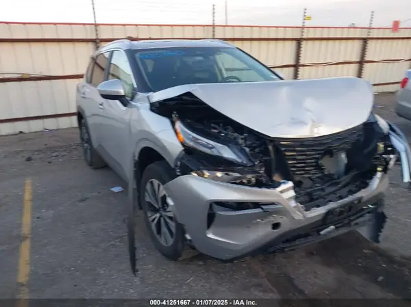 5N1BT3BA8PC892770 2023 NISSAN ROGUE - Image 1