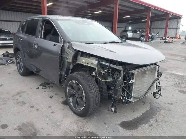 5N1BT3BA8RC674315 2024 NISSAN ROGUE - Image 1