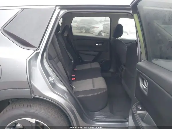 5N1BT3BA8RC674315 2024 NISSAN ROGUE - Image 8