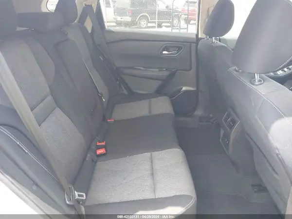 5N1BT3BA8RC677554 2024 NISSAN ROGUE - Image 8