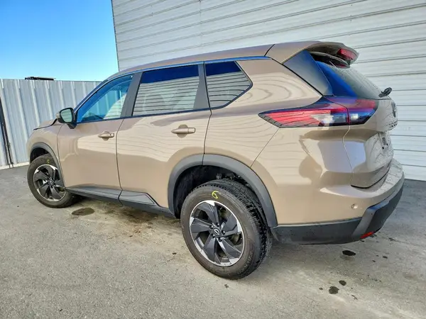 5N1BT3BA8SC766675 2025 NISSAN ROGUE - Image 2