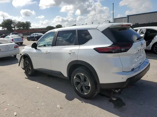 5N1BT3BA8SC789907 2025 NISSAN ROGUE - Image 2