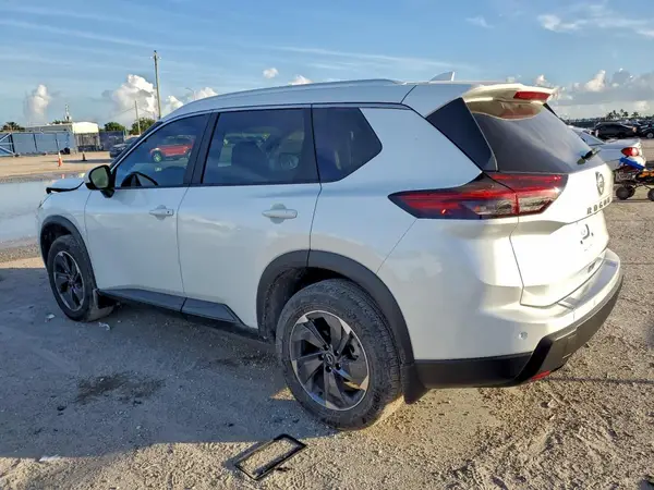 5N1BT3BA8SC871782 2025 NISSAN ROGUE - Image 2