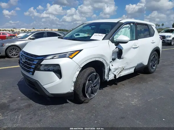 5N1BT3BA8TC670966 2026 NISSAN ROGUE - Image 2