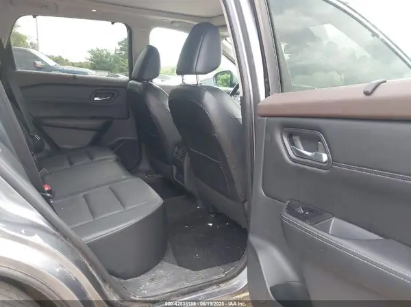 5N1BT3BA9NC677041 2022 NISSAN ROGUE - Image 8