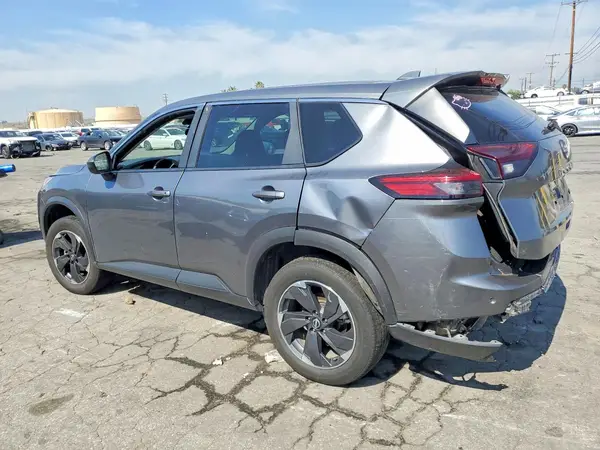 5N1BT3BA9RC702557 2024 NISSAN ROGUE - Image 2