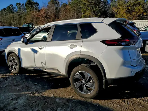 5N1BT3BA9RC730830 2024 NISSAN ROGUE - Image 2