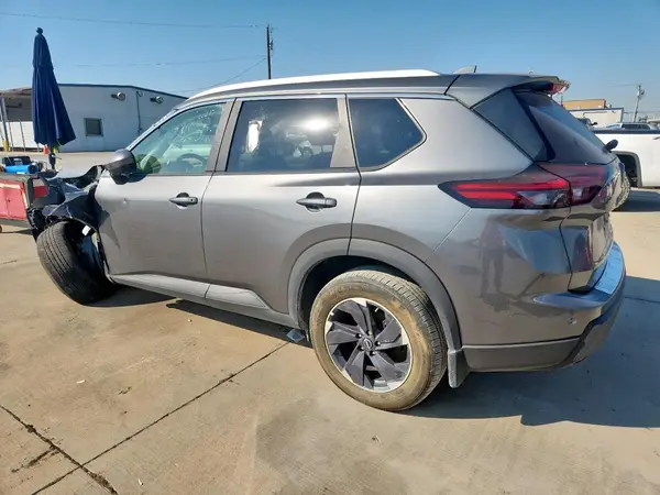 5N1BT3BA9RC743996 2024 NISSAN ROGUE - Image 2