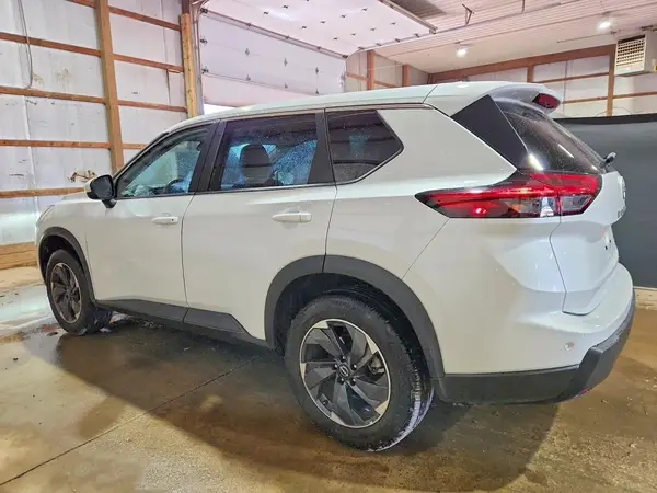 5N1BT3BA9SC777622 2025 NISSAN ROGUE - Image 2