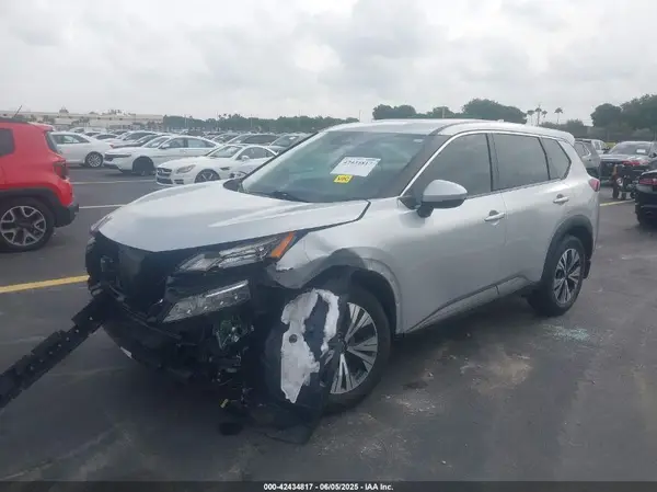 5N1BT3BAXNC671023 2022 NISSAN ROGUE - Image 2
