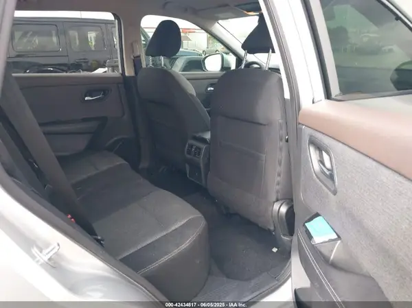 5N1BT3BAXNC671023 2022 NISSAN ROGUE - Image 8